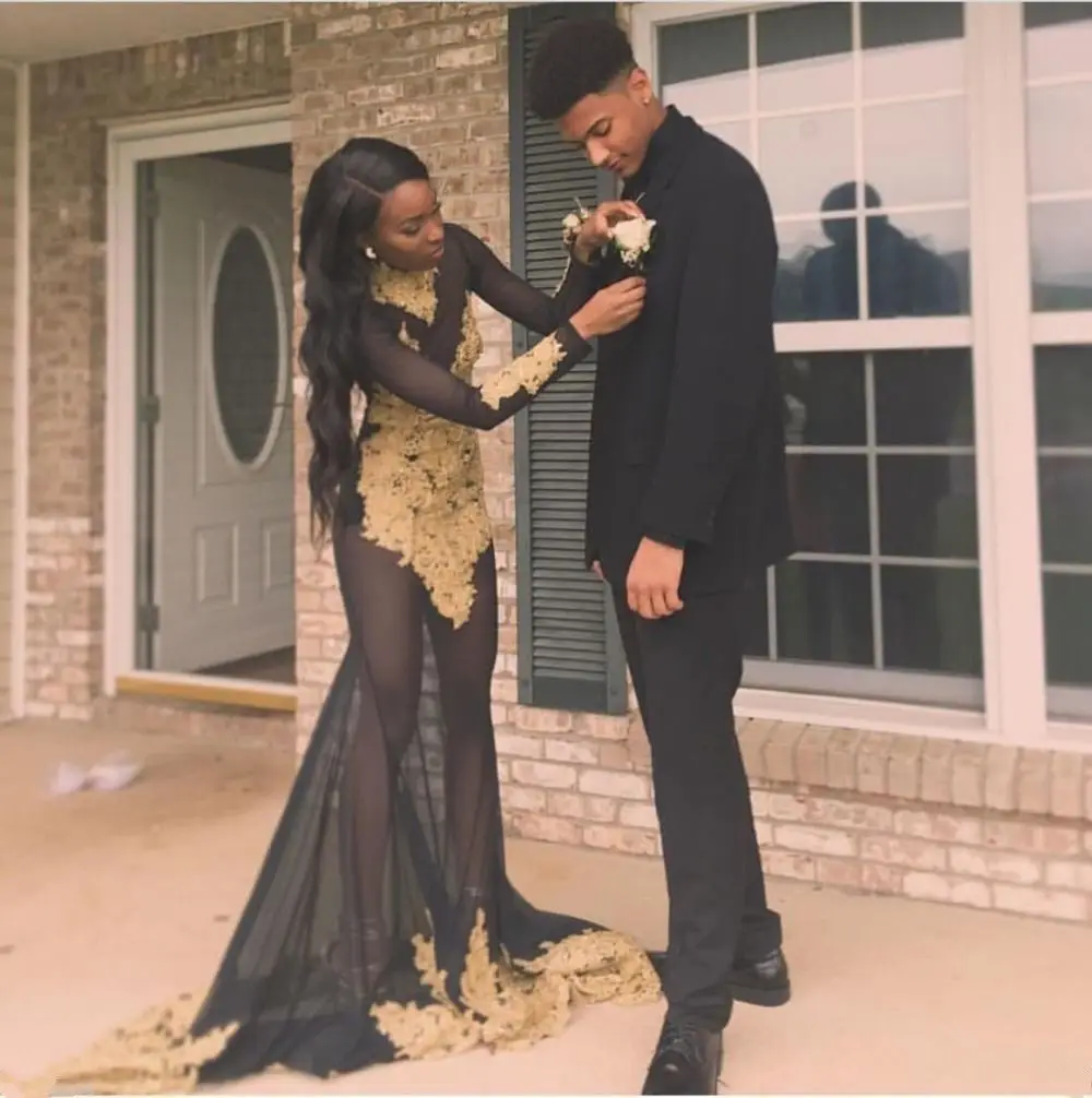 

Sexy Black Mermaid Long Sleeves Prom Dress Gold Appliques See Through Evening Party Gown Abendkleider Prom Gown