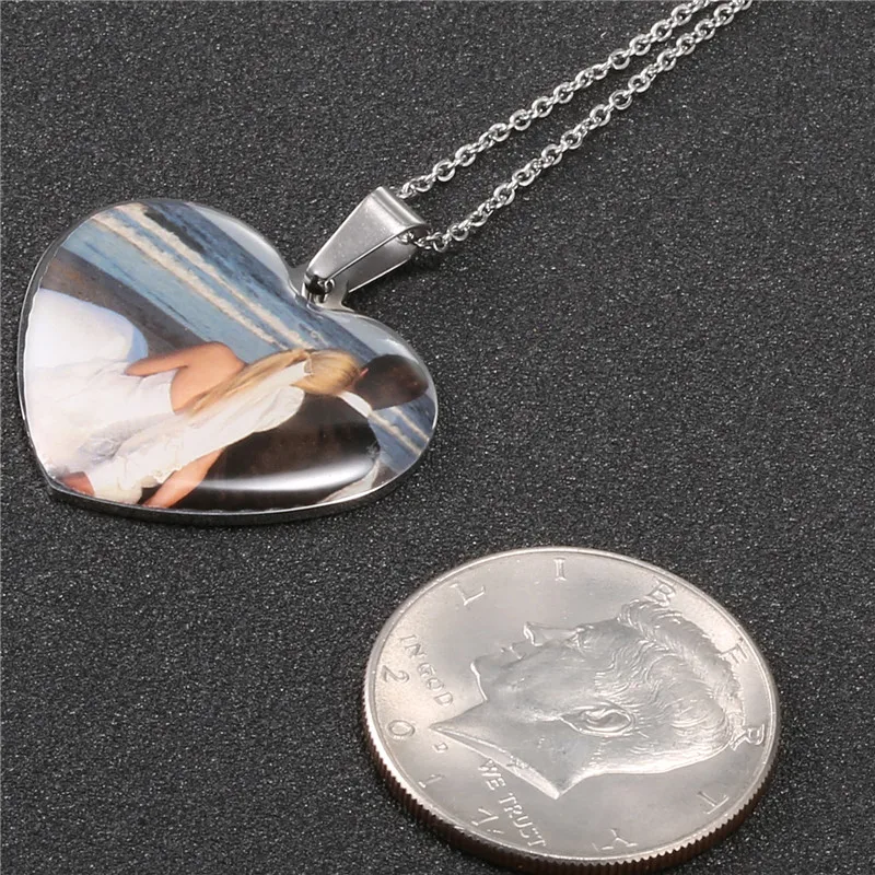 custom picture necklace (3)