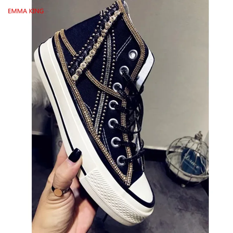 

Rhinestone Women Canvas Shoes Fashion Women Vulcanize Shoes 2018 Winter Female Lace Up Casual Board Shoes Woman Sneakers Rhinna