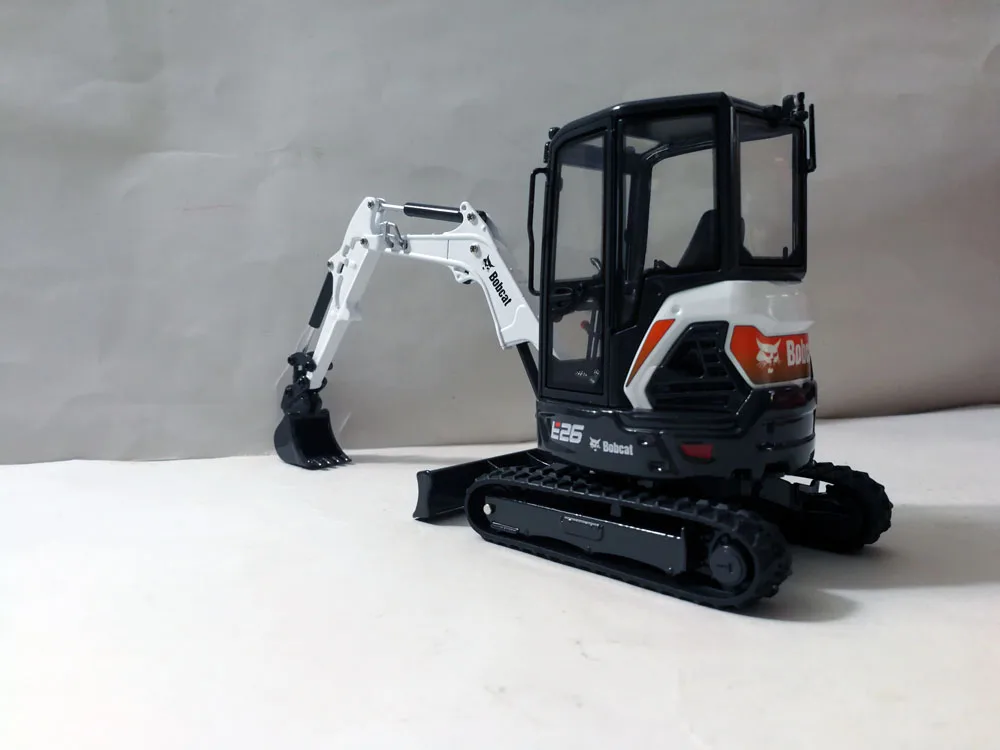 Компактные экскаваторы UH8132 1:25 Bobcat E26|shovel military|shovel knifeshovel pouch |
