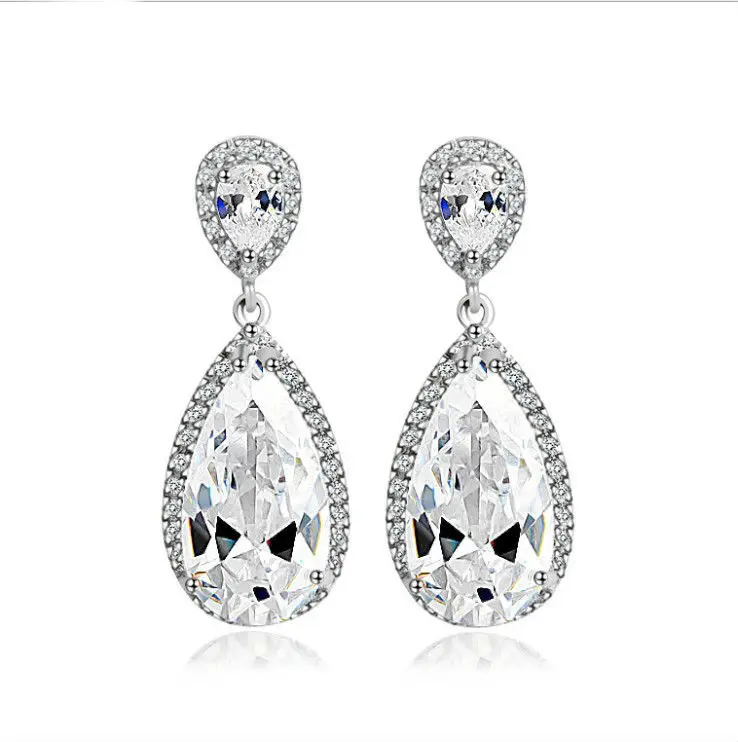 

SALE Fashion jewelry new crystal from Swarovski Feather high-grade temperament circle anti allergy earrings