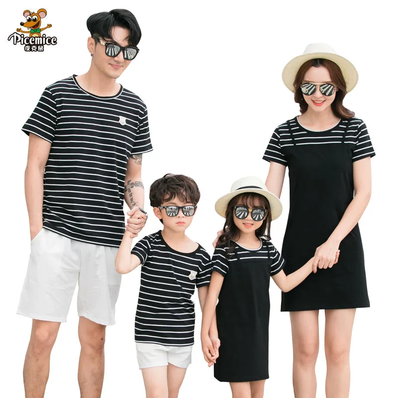 

Family Clothing 2019 Summer Striped T-shirt Short Pants Mother Daughter Dress Family Matching Outfits Father Son Clothes Set