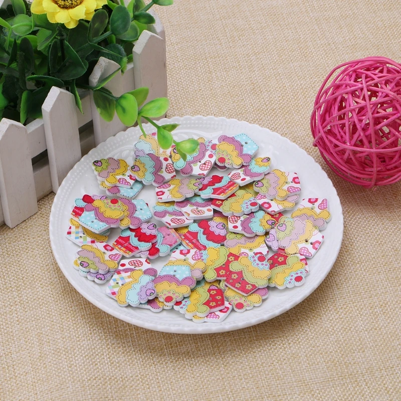 Sewing and knitting scrapbook 10 pcs Wooden Cupcake Buttons craft cardmaking