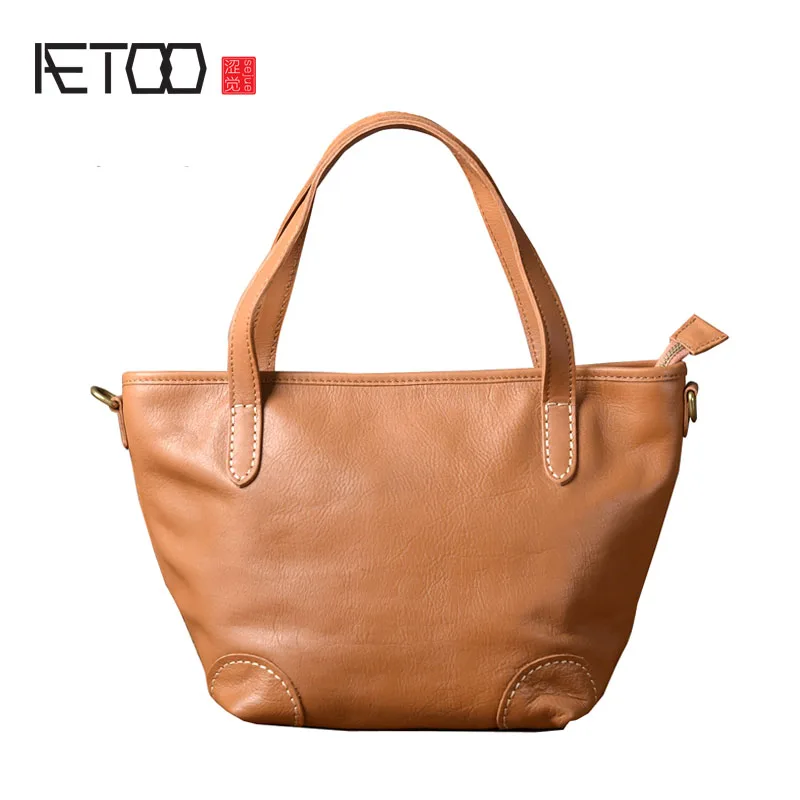 

AETOO The original first layer leather small handbag Japanese shoulder dumplings package leather simple Sen Department of handma