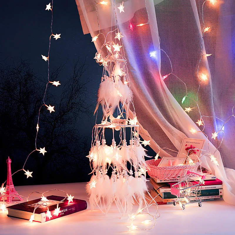 Atrapasueños de luz de estrella LED grande con plumas de gallo blancas perlas atrapasueños colgante de pared para fiesta en casa decoración de boda regalo Atrapasueños de luz de estrella LED grande con plumas de gallo blancas perlas atrapasueños colgante de pared para fiesta en casa decoración de boda regalo