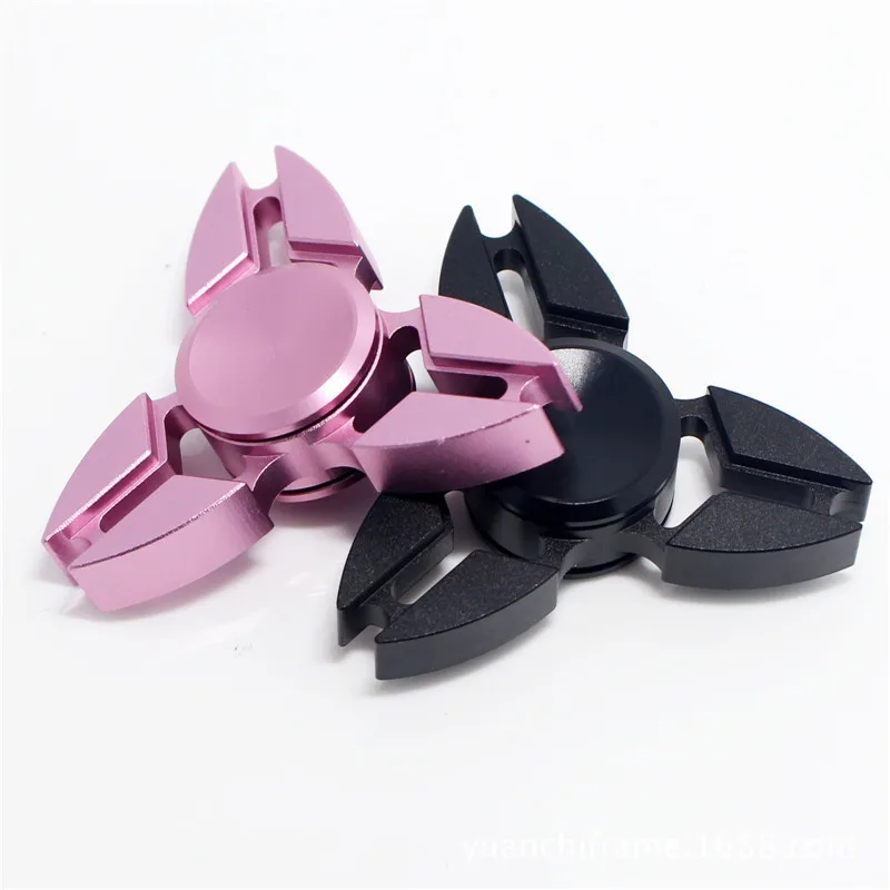 2017 Tri-Spinner Fidget High-Speed Hand Spinner Triangle Metal Brass Finger Fidget Handspinner Gift Man WomenToy Anti Stress 2017 Tri-Spinner Fidget High-Speed Hand Spinner Triangle Metal Brass Finger Fidget Handspinner Gift Man WomenToy Anti Stress