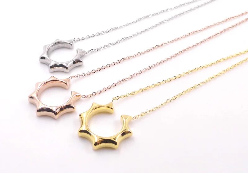 

Gold Color Stainless Steel Woman Chain Necklaces Long choker Necklace with Wave Circle Pendant Man Wedding Party Jewelry Gift