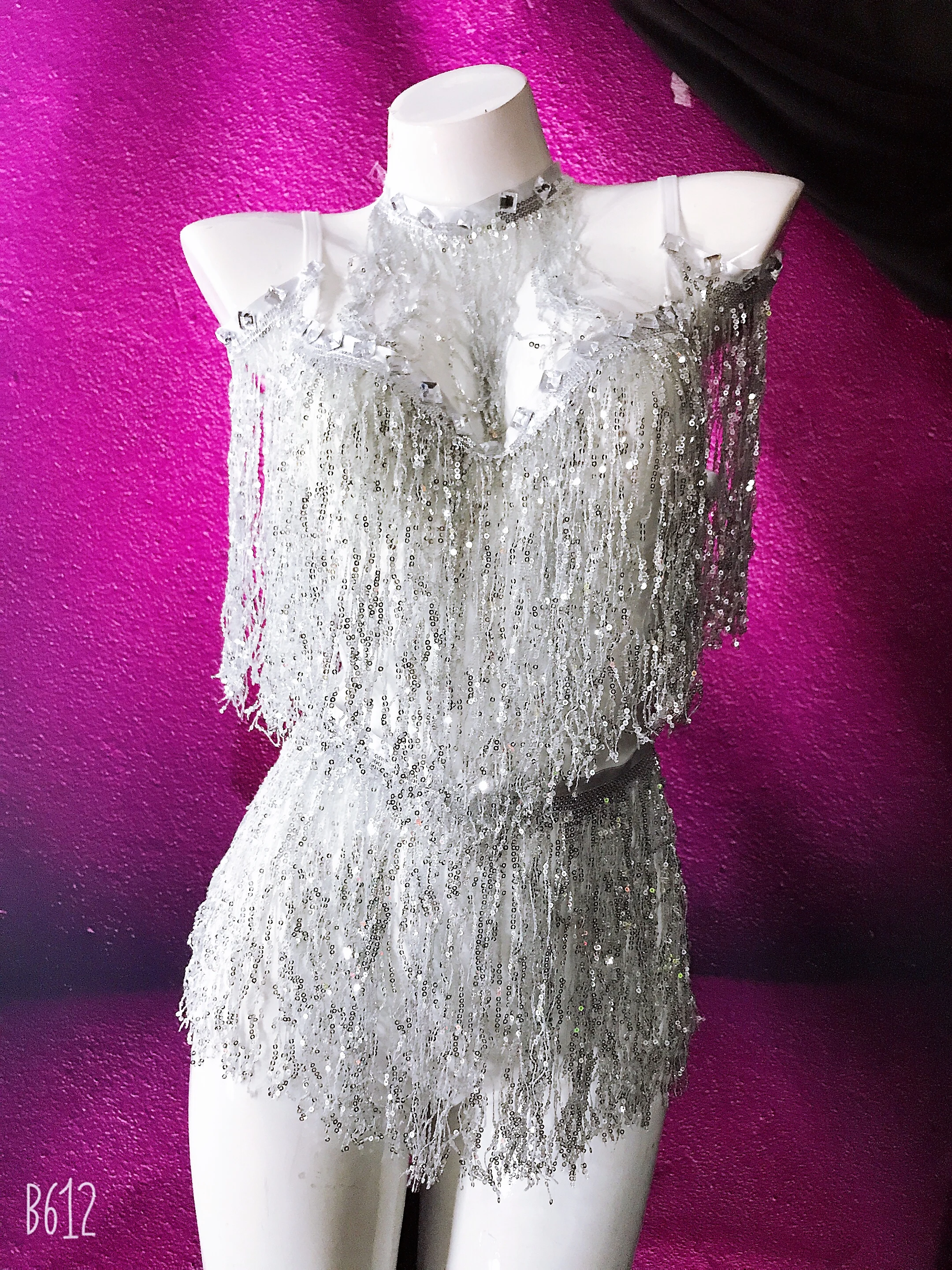 Дизайн блестящие Серебристые белые бахромы костюм женский костюм для сцены для женщин танцевальный наряд
