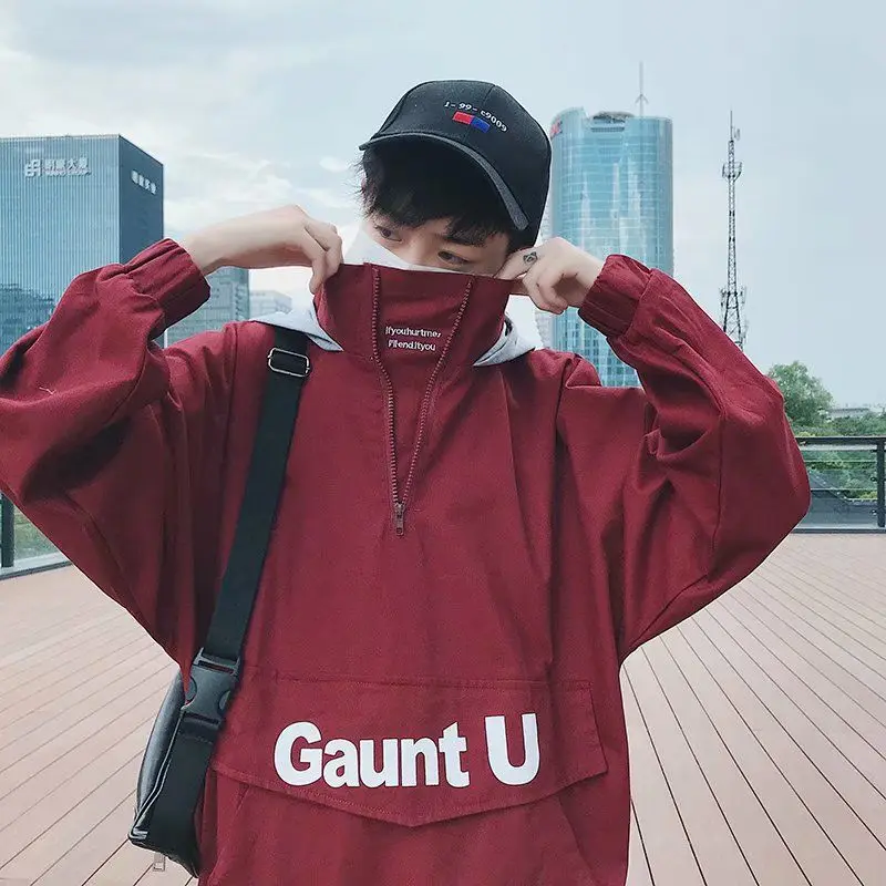 

In spring and autumn, the new print cap and hoodie men's loose Korean version of the students' handsome clothes on the trend of