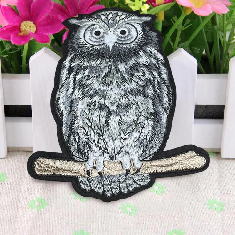 New Owl Bird Embroidered Patches for Clothes Parches Adesivos Para Ropa