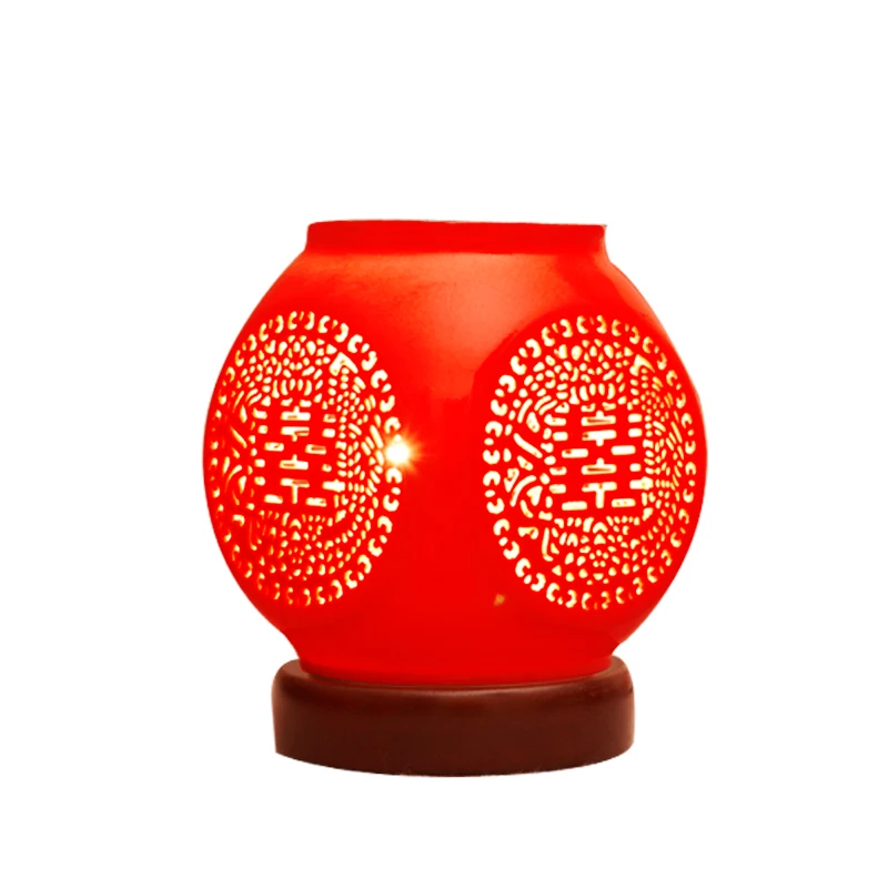 

Red wedding table lamp ceramic decorative bedroom desk lamp romantic retro wedding room ever-burning lamps lovers gifts ZA419529
