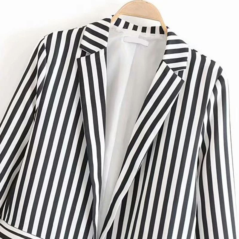 GOPLUS Office Lady Casual Blazer 2019 Spring Slim Black And White Striped Notched Women Blazers Ladies Pockets Tops Outerwear