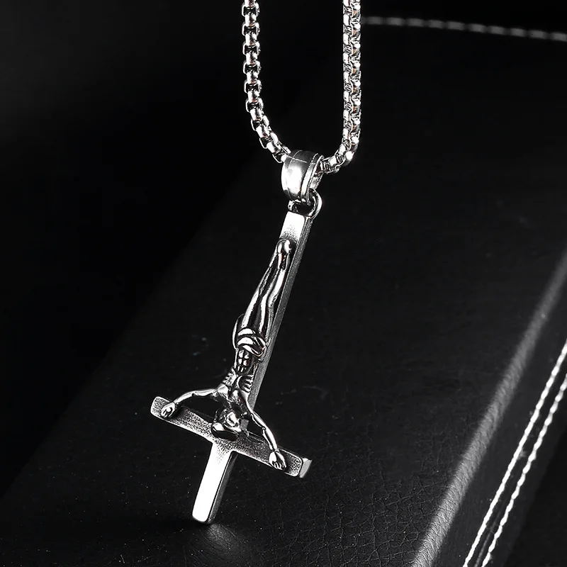 Модная перевернутая подвеска в виде креста с Иисусом из нержавеющей стали, ожерелье Люцифера, поклонение сатане, ювелирная цепочка для мужчин и женщин, антихристианская - Окраска металла: Silver