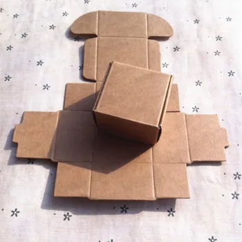 

100Pcs/Lot Kraft Paper Event Gift Package Boxes 5*5*2.8cm Snack Favor Cupcake Bakery Cookie Aircraft Cardboard Boxes