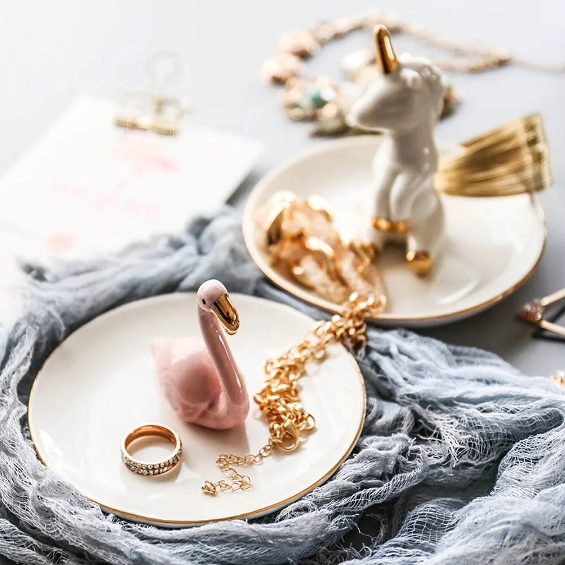 20 Ceramic jewelry dish  (3)