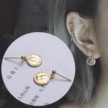 Японский золотой цвет с тиснением королева медная монета Форма Сережка-гвоздик с геометрическим Винтаж Мини серьги для женщин девушка мода ювелирные изделия