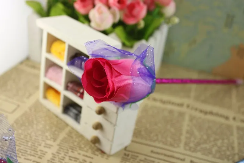 1286472076_1728503755