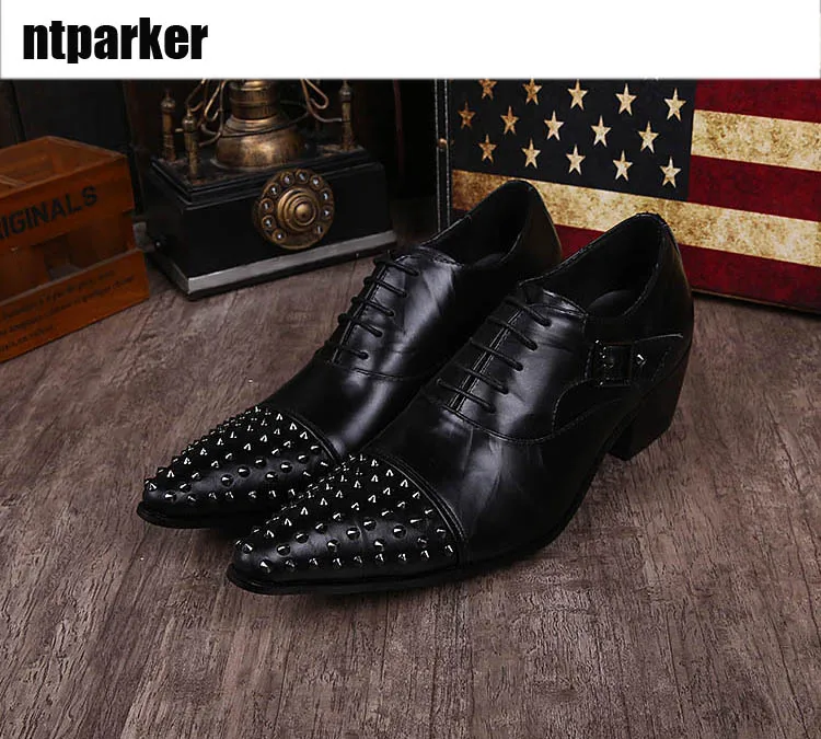 

Fashion 2015 Make Black Lace-up wedding men shoes Personality Riviets retro casual shoes Black Men Dress Shoes 2015!