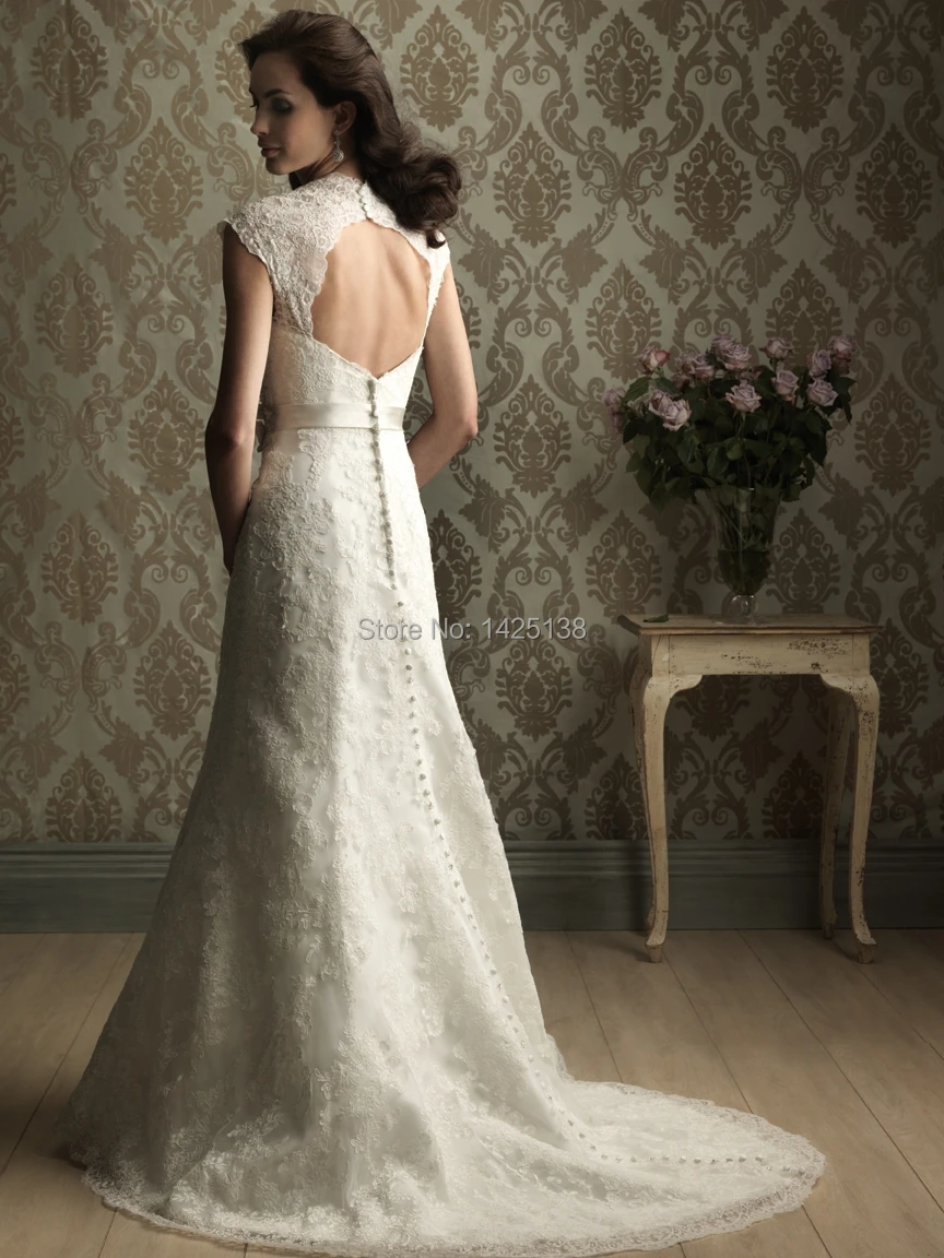 New Arrival Mermaid Sweetheart All over Lace Cap Sleeves Flowers Sashes Floor Length Wedding Dress Covered With Buttons|cover business|dress up