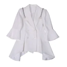 Алмазными украшениями в европейском значки семь Рог манжеты и асимметричным подолом куртка