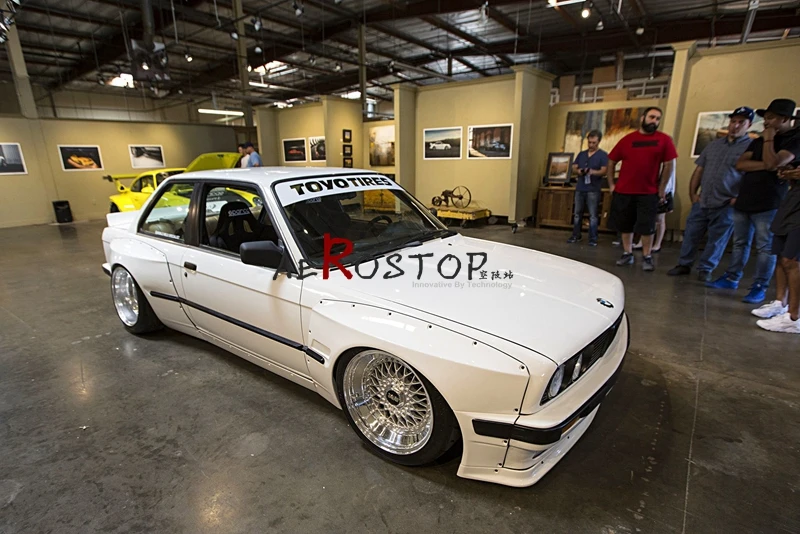 84-91 E30 2D COUPE ROCKET BUNNY PANDEM стильная боковая юбка комплект из 2 предметов стекловолокно