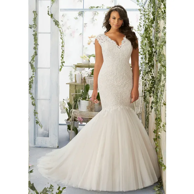 Mermaid Plus Size Wedding Dress Rm3192 Elegant Lace Appliques V Neck