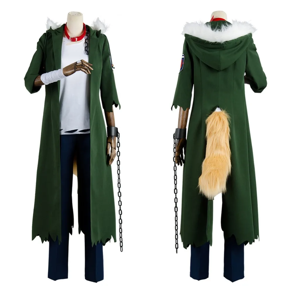 12001362-cosplayying