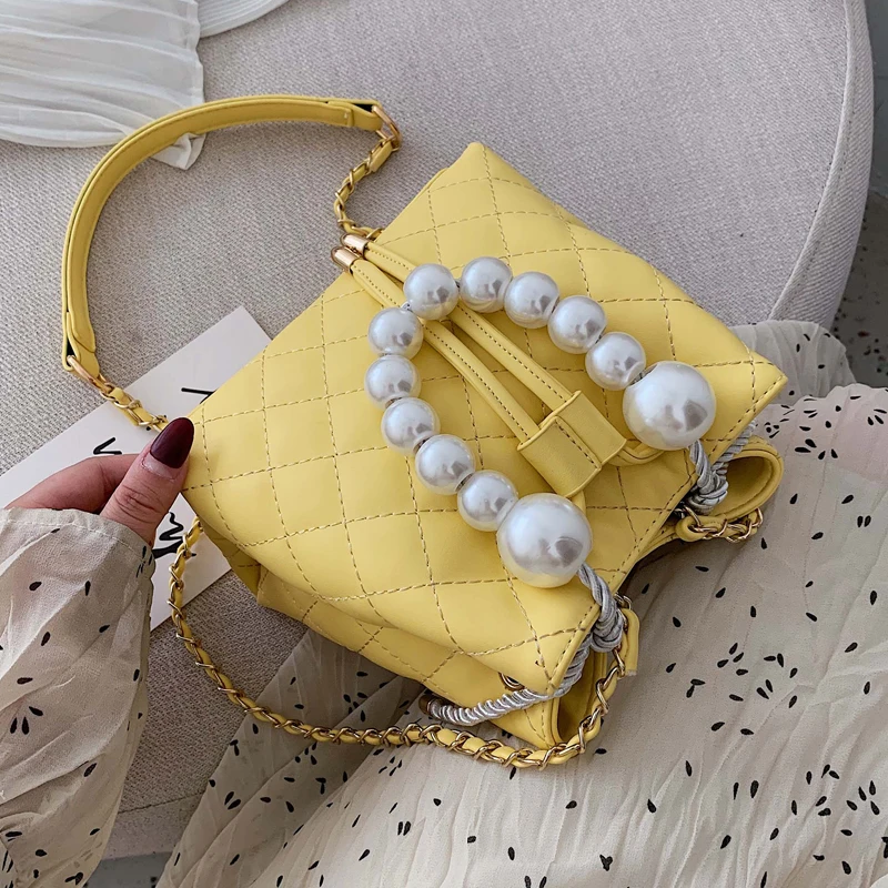 

Fashion bucket shoulder bag ladies Messenger bag 2019 wild Messenger bag Lingge chain portable fashion bucket bag