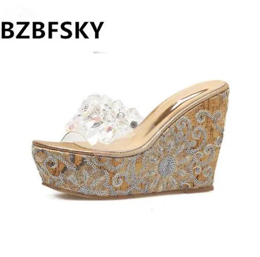 

BZBFSKYWomen Pumps Slipper 2019 Summer New Rhinestone Beads Slope With Thick Bottom Slippers Waterproof Women's Sandals