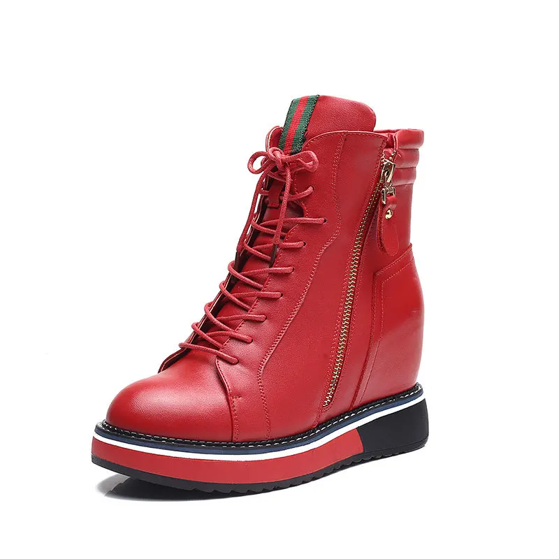 

2018 autumn and winter new top layer leather wild casual boots wedge heel with velvet leather ankle boots.