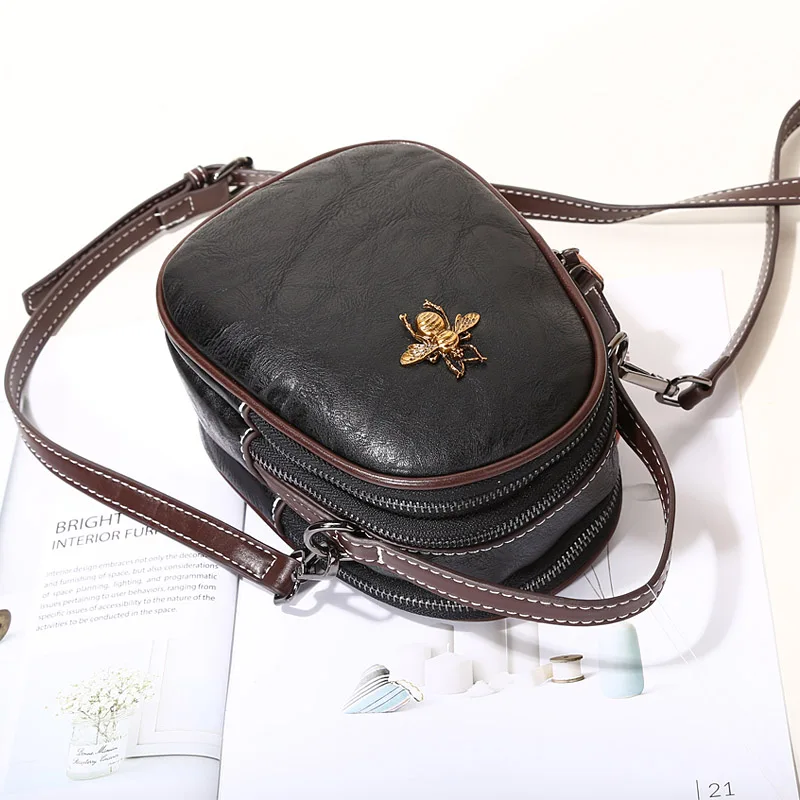 Women Bags Genuine Leather Shoulder Bag Crossbody Famous Brand Tote Handbag Cute Small Fashion Shopping Bag with Bear Pendant - Цвет: Black
