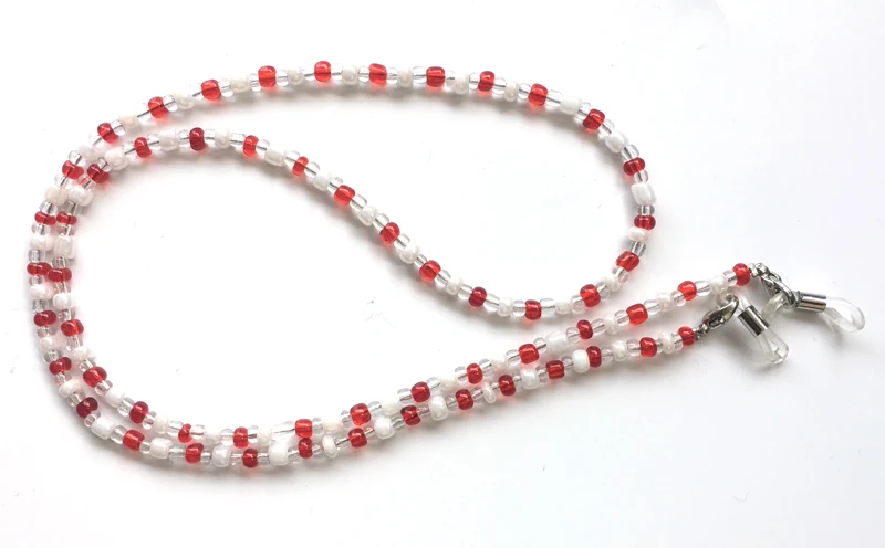 Small Beaded Glasses Chain Women detail (13)