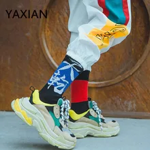 YAXIAN/уличная одежда с китайскими персонажами Харадзюку; сумасшедшие носки; длинные высокие носки; Новинка года; сезон лето; Momen; корейская мода; Хип-хоп; Японская пара