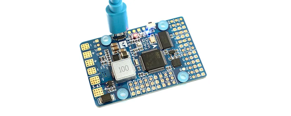 Matek Systems F405-WING(новинка) STM32F405 игровые джойстики со встроенным серверный компьютером с экранным меню для RC Самолет с неподвижным крылом