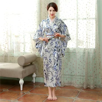 

Special Offer Vintage Japanese Female Satin Kimono Yukata Mujer Quimono Lady Evening Dress Flower One Size H0056