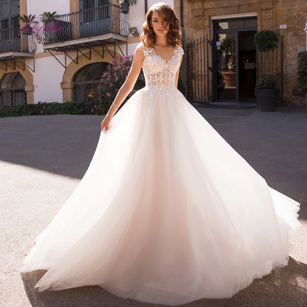 

Liyuke 2019 Married Wedding Dress A-line Lace Appliques Pattern Cut-out Backless Button Customized