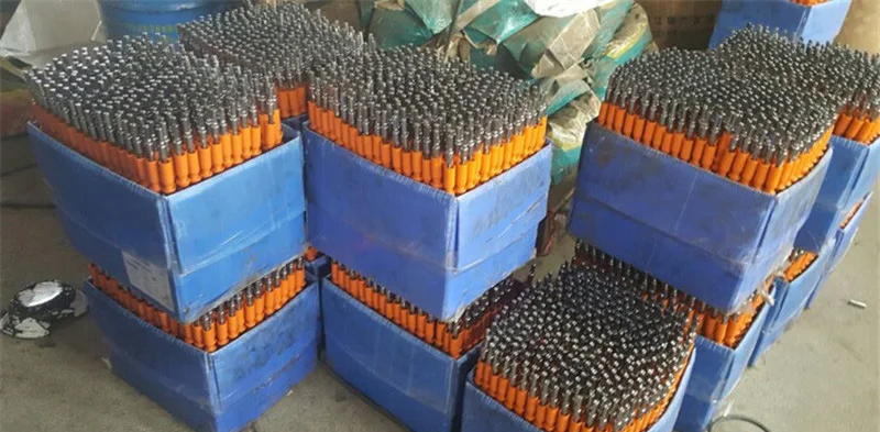 4272372593_1548396117