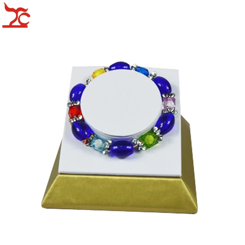 

Newest High End Jewelry Display Holder Gold and White PU Bracelet Jade Bangle Pear Necklace Organizer Storage Display Stand