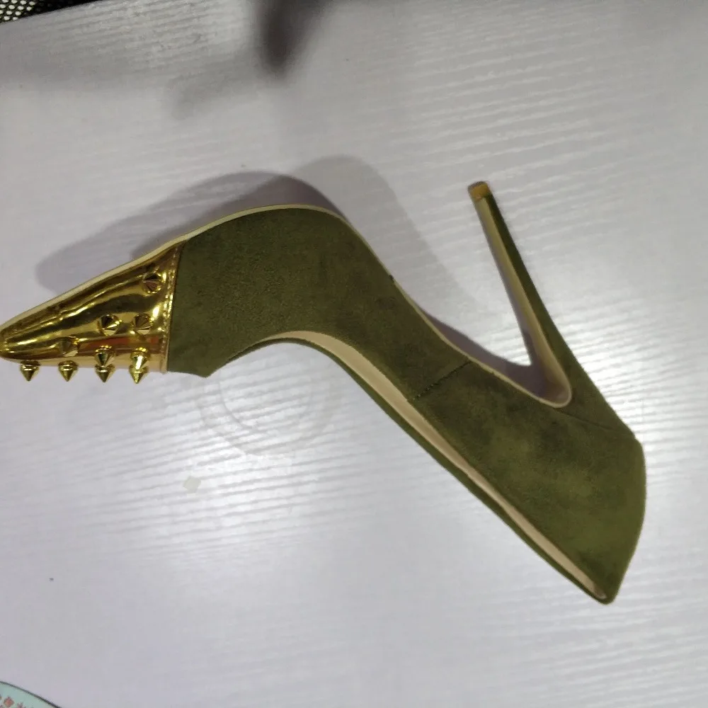 Arden Furtado/Коллекция года; сезон весна-осень; пикантная модная обувь для вечеринок; туфли-лодочки на высоком каблуке 12 см; женские свадебные туфли на шпильке с красными заклепками