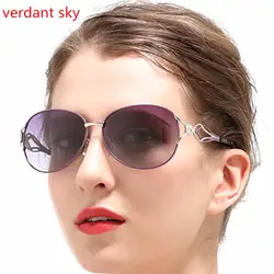 Удобные поляризованный свет Солнцезащитные очки для женщин Для женщин зеркало коричневый Защита от солнца Очки сплав ноги элегантный
