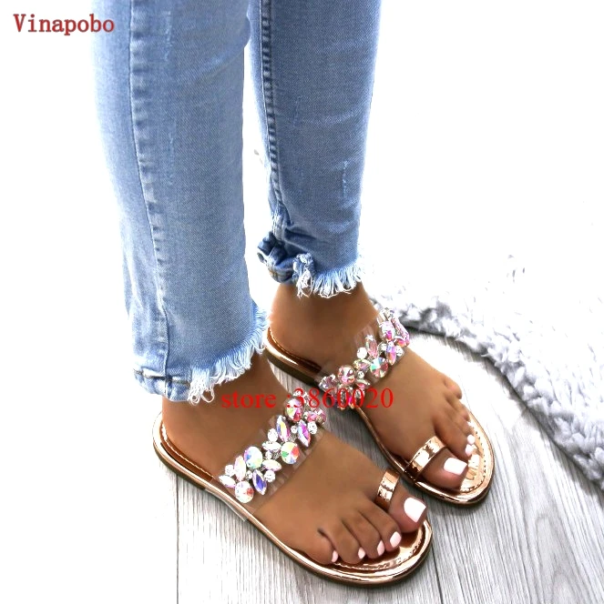 

New Fashion blingbling crystal women summer slippers flat Transparent PVC leather women summer shoes Diamond Female Flip Flops