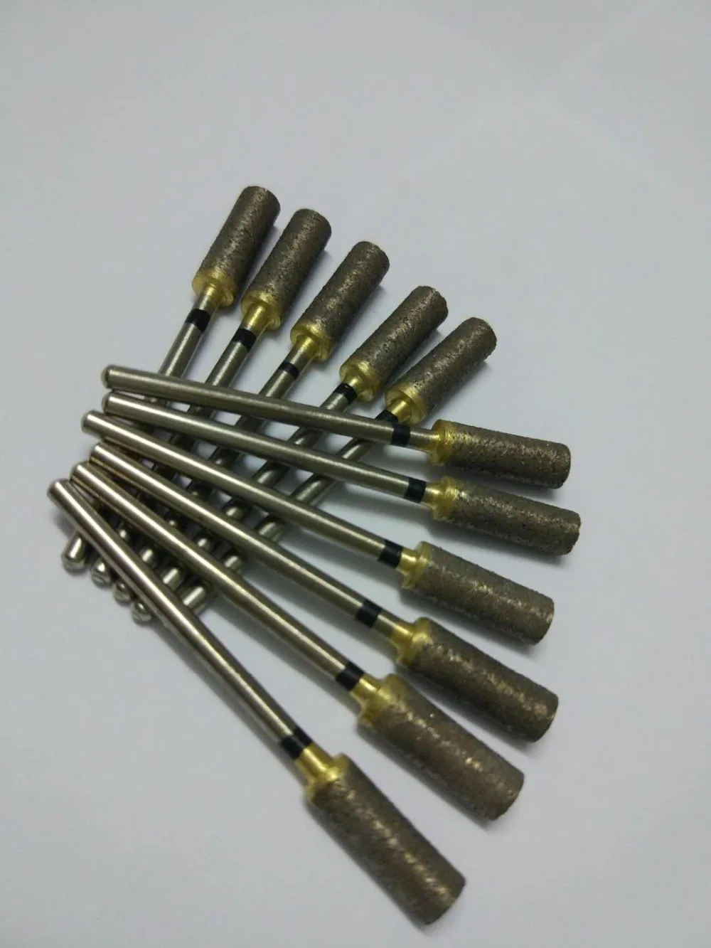 

30pcs/Lot Fully Sintered Diamond Burs HP Shank 70 Mesh Super Coarse Grit Lab Dental Tools Milling Drill for For Metal Jade Stone