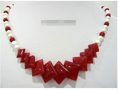 

Hot sale Free Shipping>>>>>Real White Pearl Red Jade Square 18KWGP Clasp Pendant Necklace