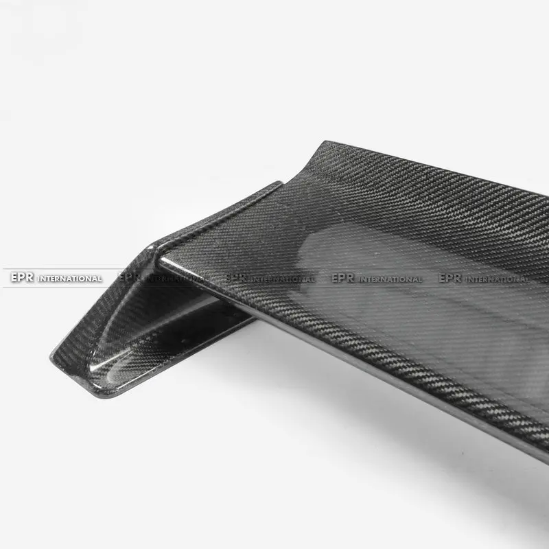 R32 GTR RB Style Rear Spoiler (Include support rod) CF(9)_1