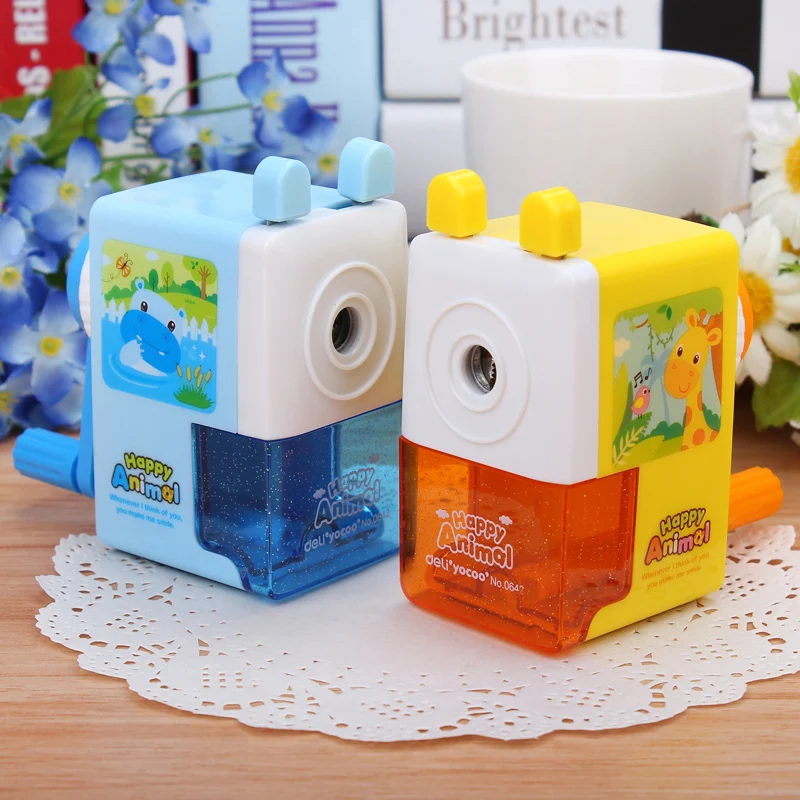 Deli 0642 students hand pencil sharpener genuine 90*42*50mm mechanical plastic Manual labor saving School supplies student used |