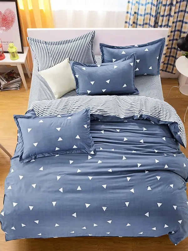 

Blue Grey Cute White Triangle Print Soft 4 PCS Bedding Set