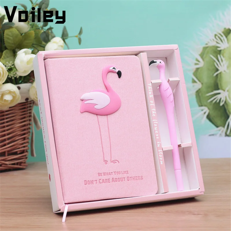 

Zakka Lovers Creative Pink Flamingo Note Bookwedding Gifts for Guests Book Flamingos Wooden Notebook Student Graduation Gifts,Q