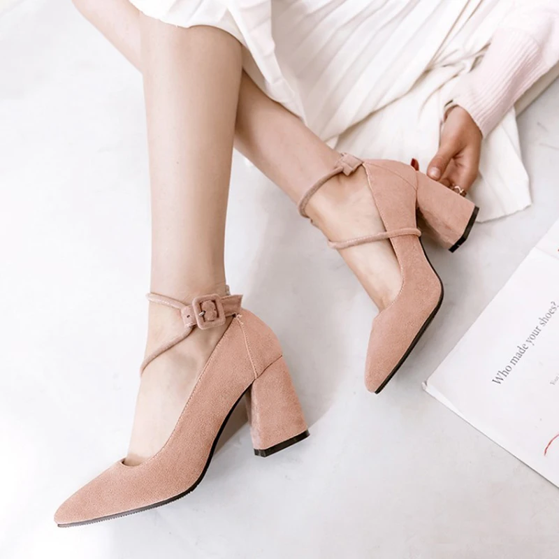 6  Women Shoes