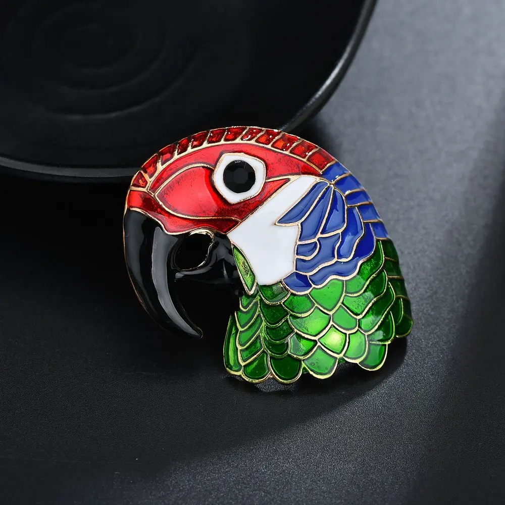 

ZHIMO Vintage Colorful Parrot Head Drop Oil Brooch for Ladies Banquet Jewelry Girlfriend Valentine's Day Gifts Wholesale