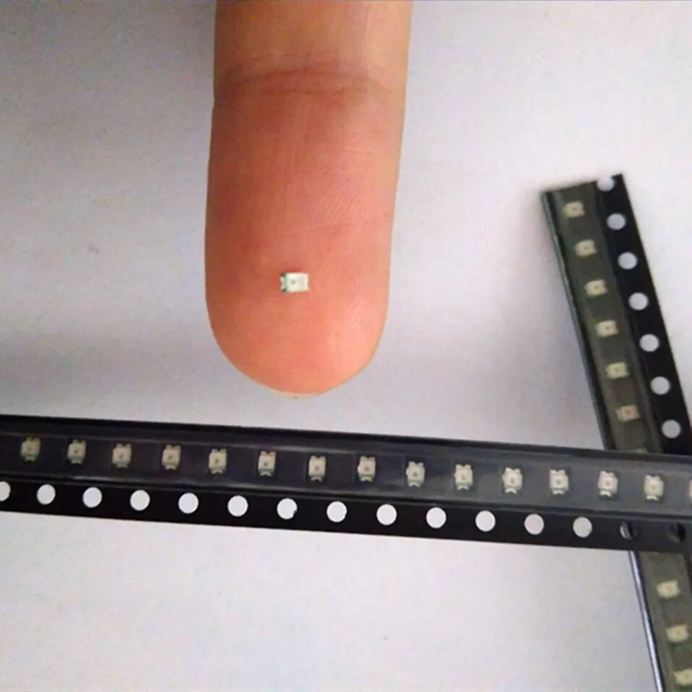 10 шт./лот инфракрасный светодиод SMD 940nm невидимый излучающий свет 120 градусов 2х1 25